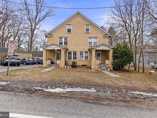 824 Elmwood St, State College, PA
