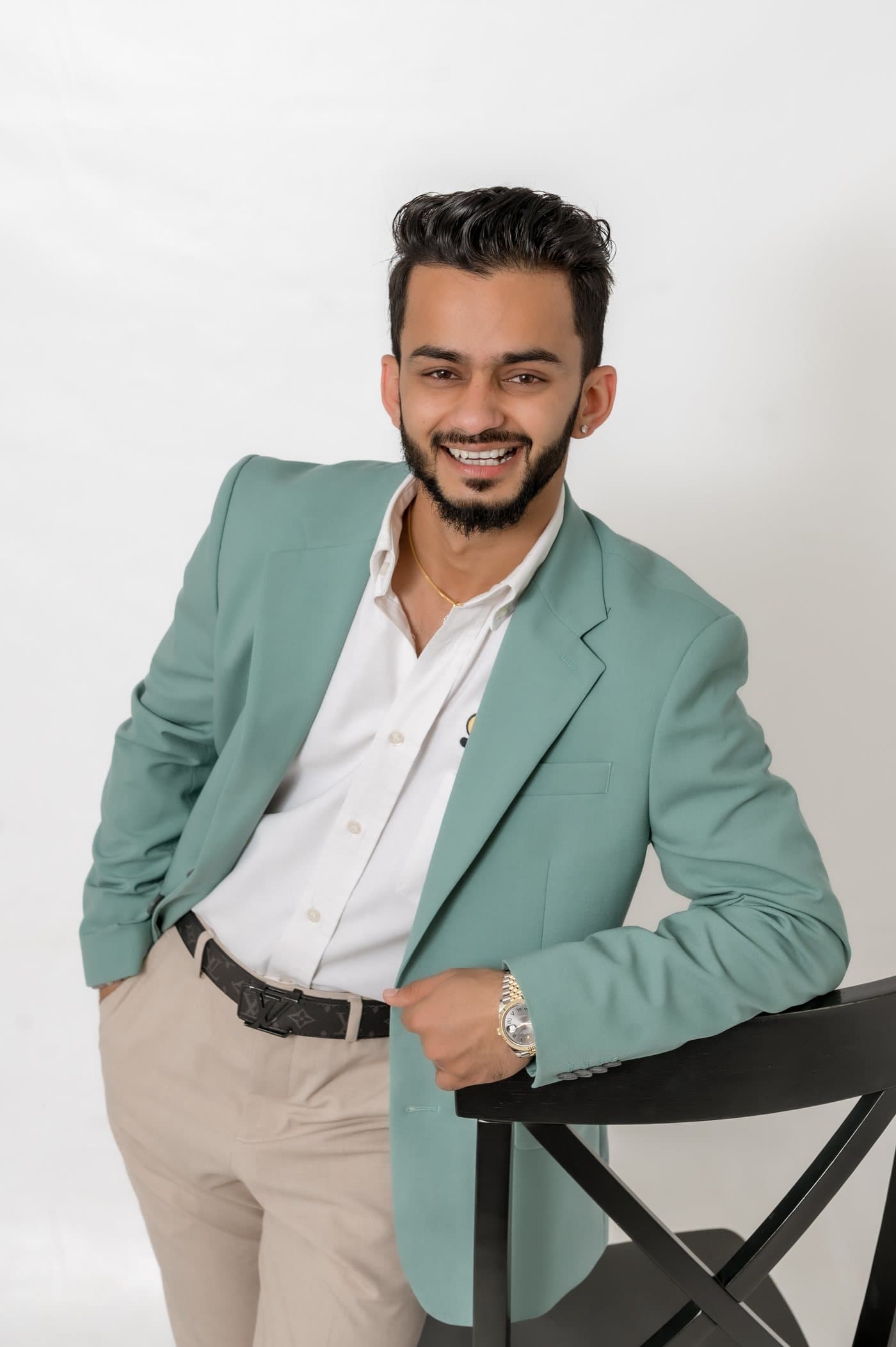 Satish Brahmbhatt, Team Leader of The Satish Brahmbhatt Real Estate Group